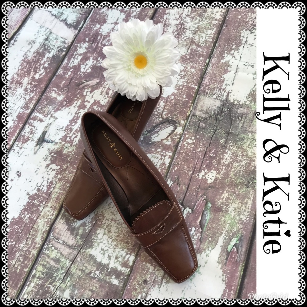 Kelly & Katie leather pumps, size, 8M